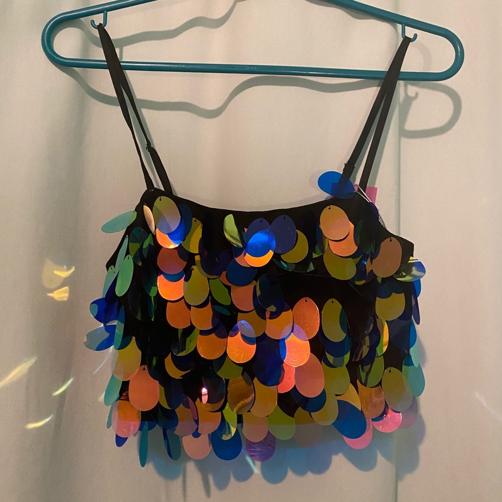New crop top